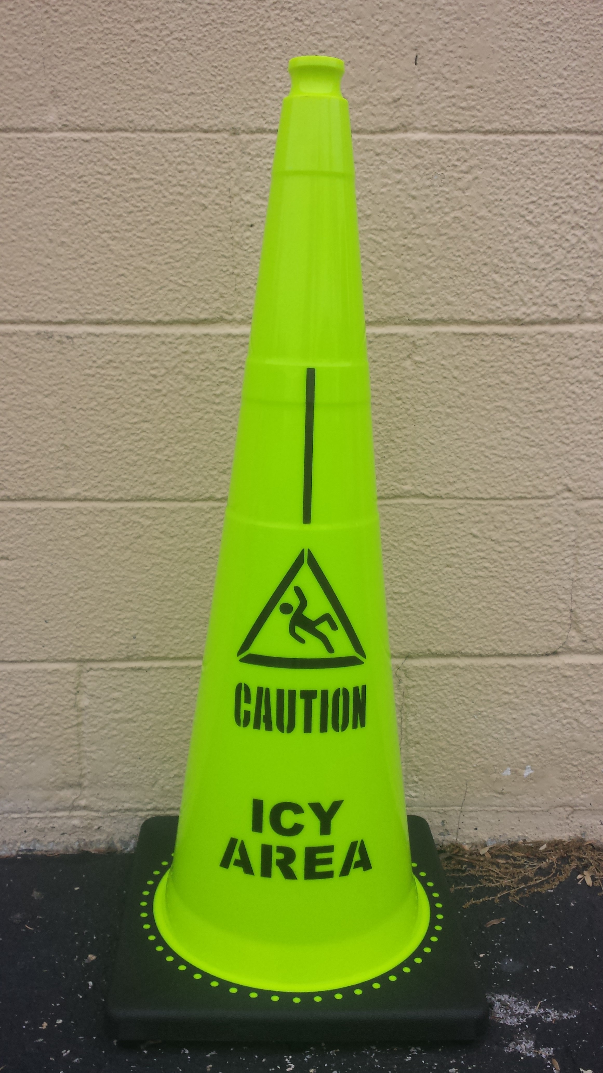 36 inch Traffic Cones CRL36SCONE LOGO